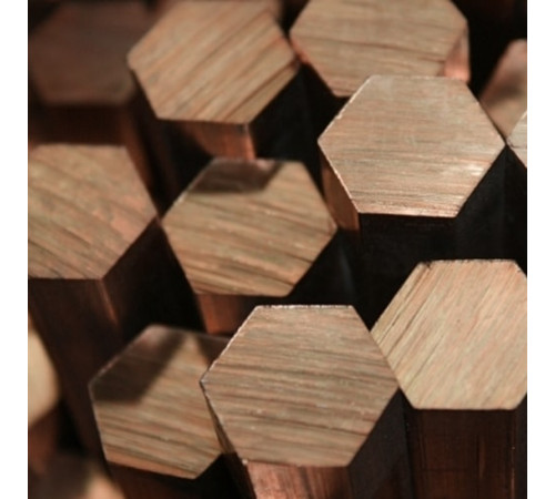 Бронзовые шестигранники в Жлобине от ГК Спецметаллстрой