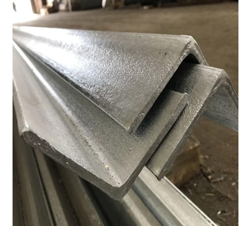 Оцинкованные уголки в Жлобине от Спецметаллстрой